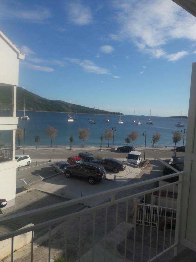 Apartment Tea 2 Primosten Bagian luar foto